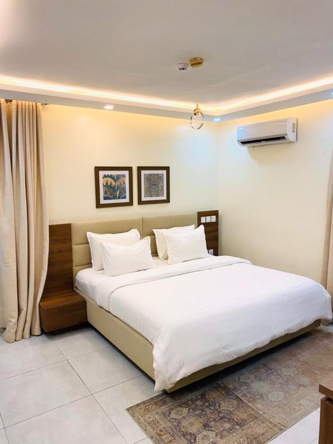Plush Hotel,Abuja Esterno foto